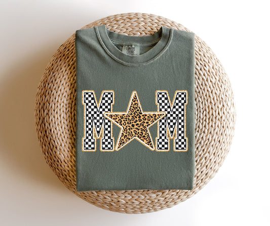 Mom Star TEE.